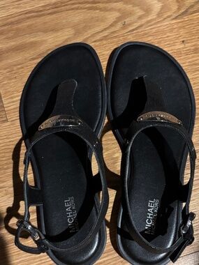 Michael Kors Glitter sandals size 6